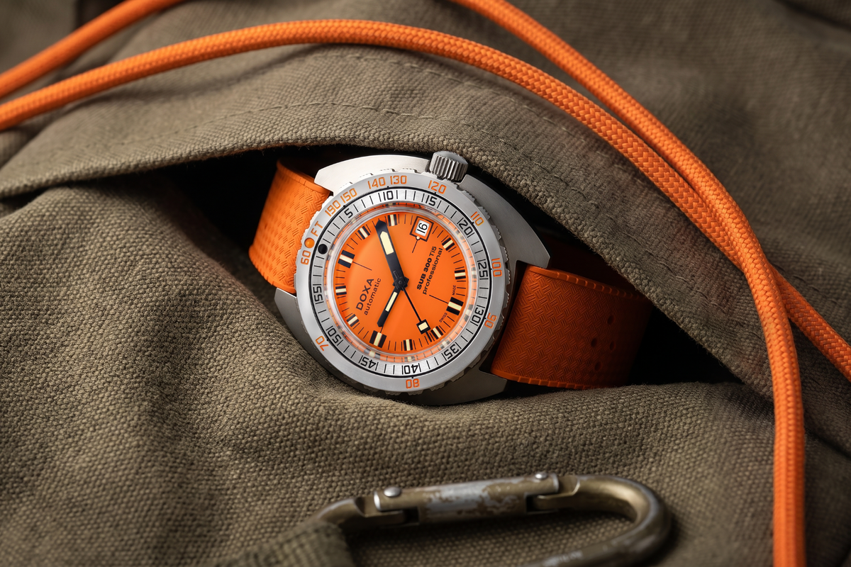 HODINKEE